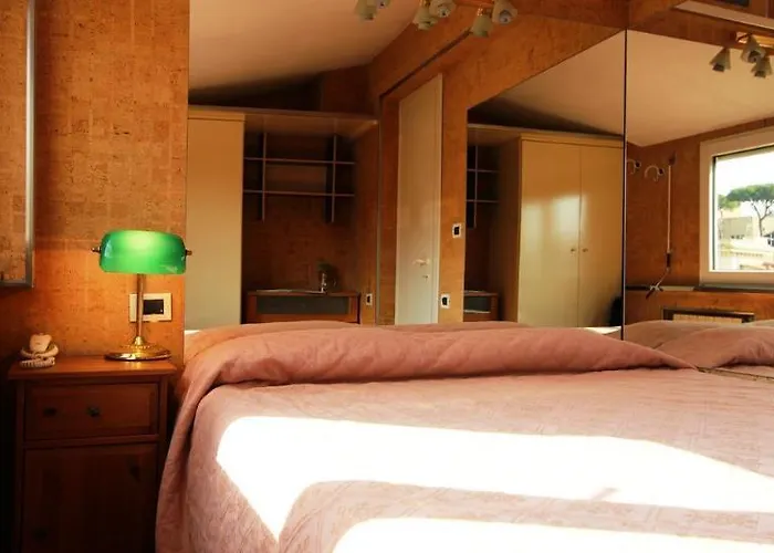 Roma Inn Szálloda